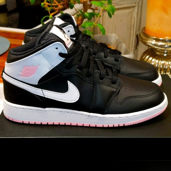 air jordan 1 high og arctic punch